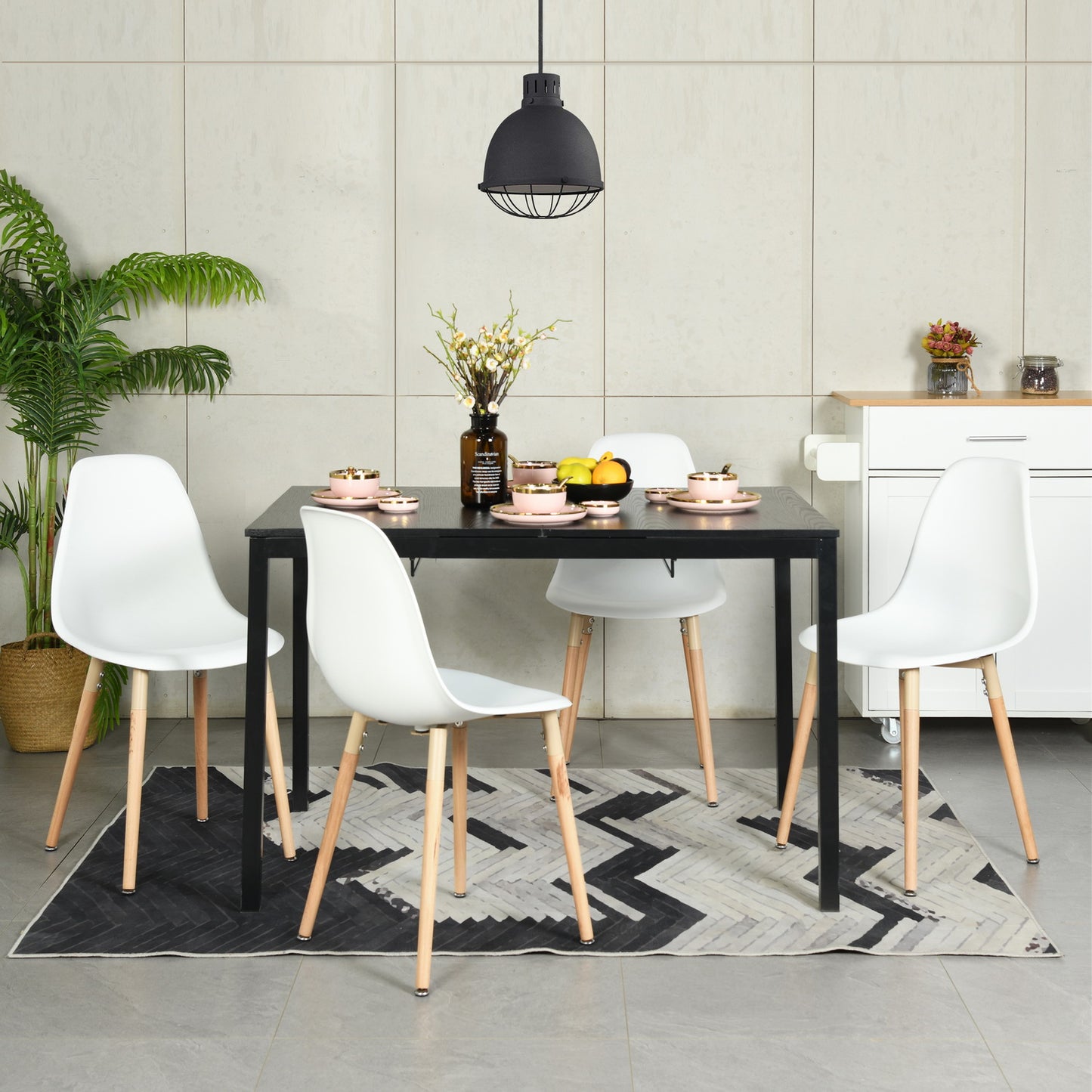 Lot de 4 chaises de salle à manger en plastique Blanc - Pieds en hêtre, style scandinave