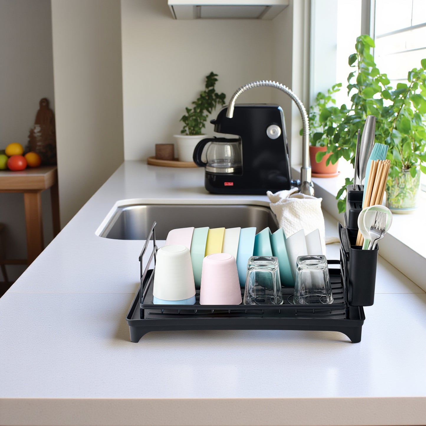 Égoutoire Vaisselle Cuisine avec Plaque de Drainage, Accessoire Facile à Nettoyer, Séchoir à Vaisselle Rangement - Noir