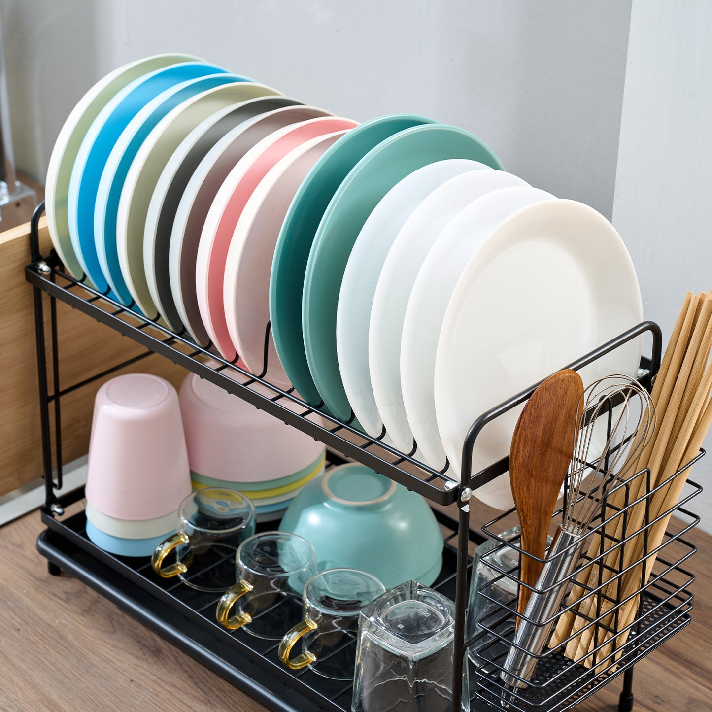 Égouttoir à Vaisselle Noir à 2 Niveaux – Design Élégant et Minimaliste avec Porte-Ustensiles et Bac d'Égouttement, Pratique et Fonctionnel pour un Séchage Efficace