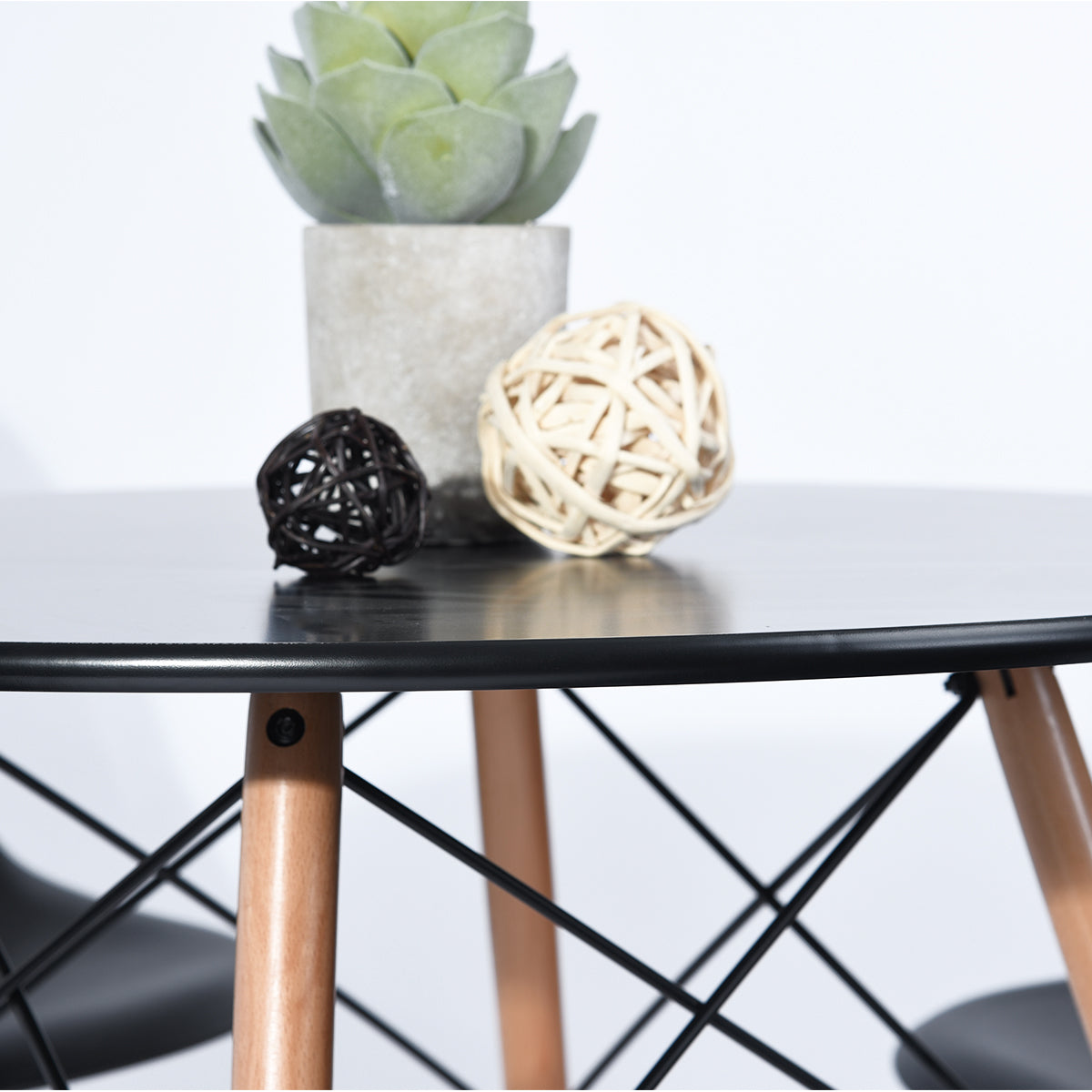 Table à Manger Scandinave Laquée Noir Mat pour 2 à 4 Personnes - 80 x 80 x 73 cm