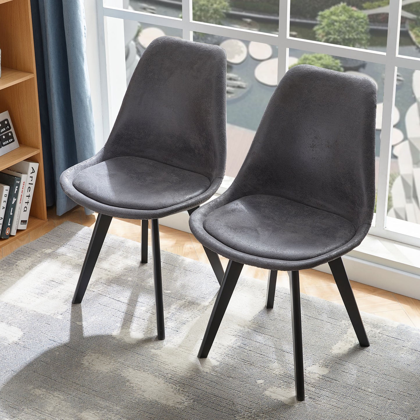 Lot de 2 Chaises de Salle à Manger Scandinaves en Suède Leather, Chaises de Cuisine avec Rembourrés & Pieds en Bois Massif Peints en Noir, Gris Foncé