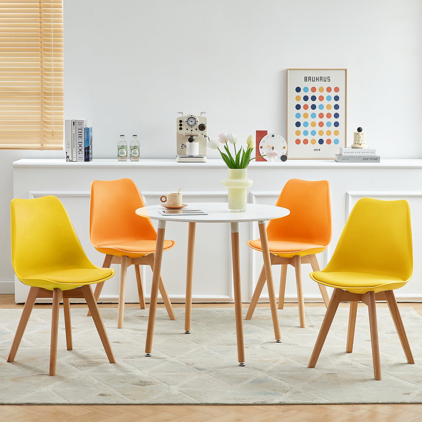 Cuisine Design avec Coussins en Cuir et Pieds en Hêtre Massif-Mélangez et associez deux couleurs--Jaune et orange