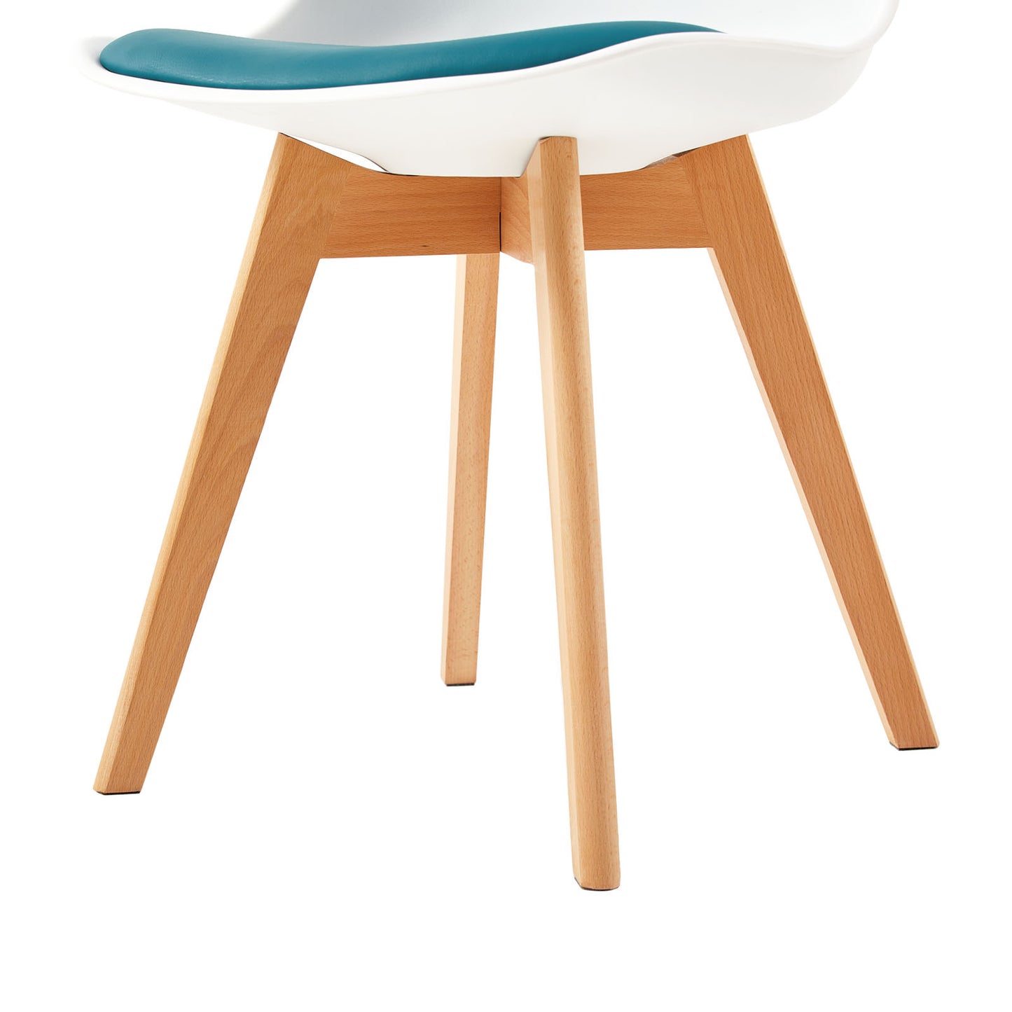 Lot de 4 chaises au design contemporain Scandinave pour salle à manger