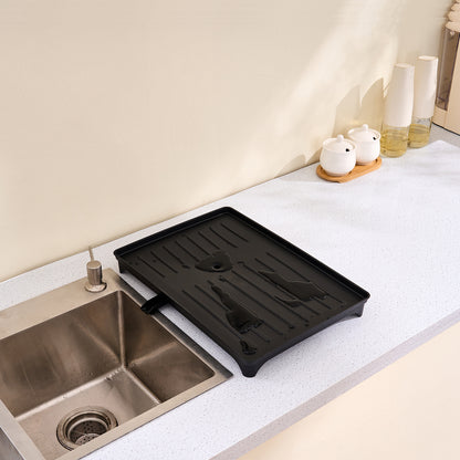 Égouttoir à Vaisselle Noir à 2 Niveaux avec Porte-Ustensiles et Bac d'Égouttement – Design Pratique et Sans Accumulation d'Eau, Séchage Rapide et Hygiénique